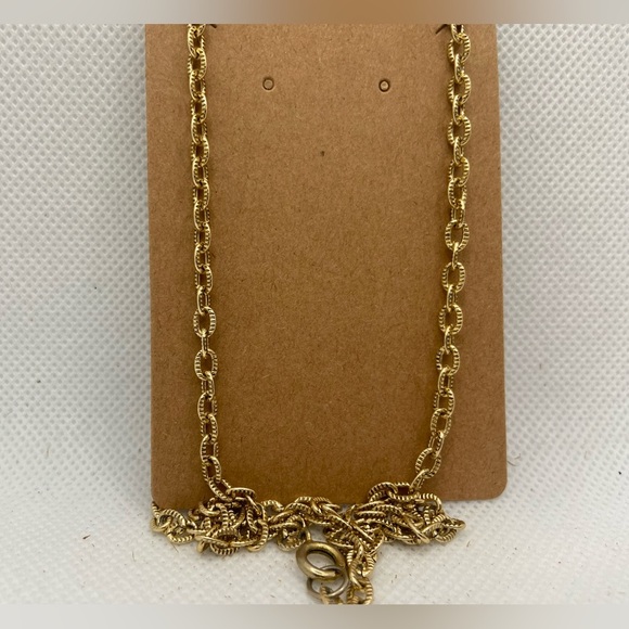 Chic Gold and Salmon Layered Resin Pendant Necklace - Picture 3 of 3